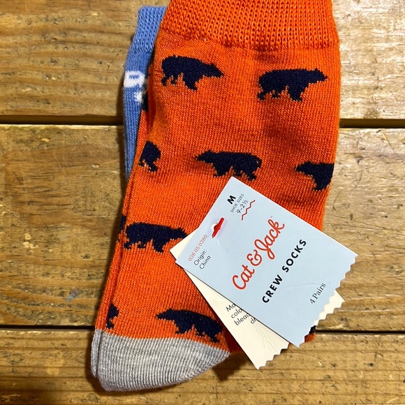Cat and Jack crew socks. 2 pairs. Shoe 9-2.5 - Picture 1 of 2